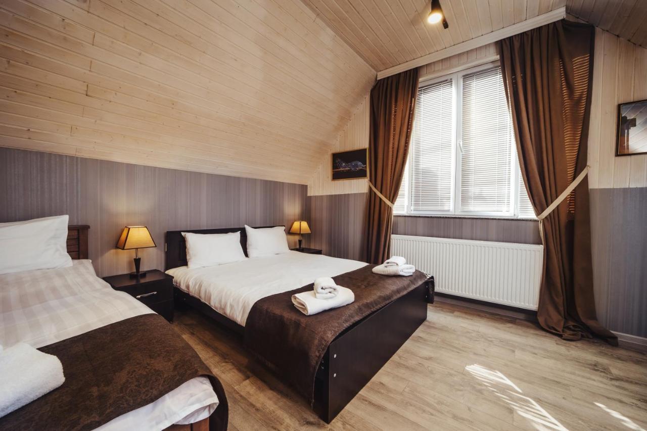 Rustaveli Apartment With Gym Тбилиси Екстериор снимка