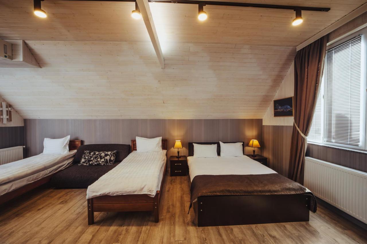 Rustaveli Apartment With Gym Тбилиси Екстериор снимка