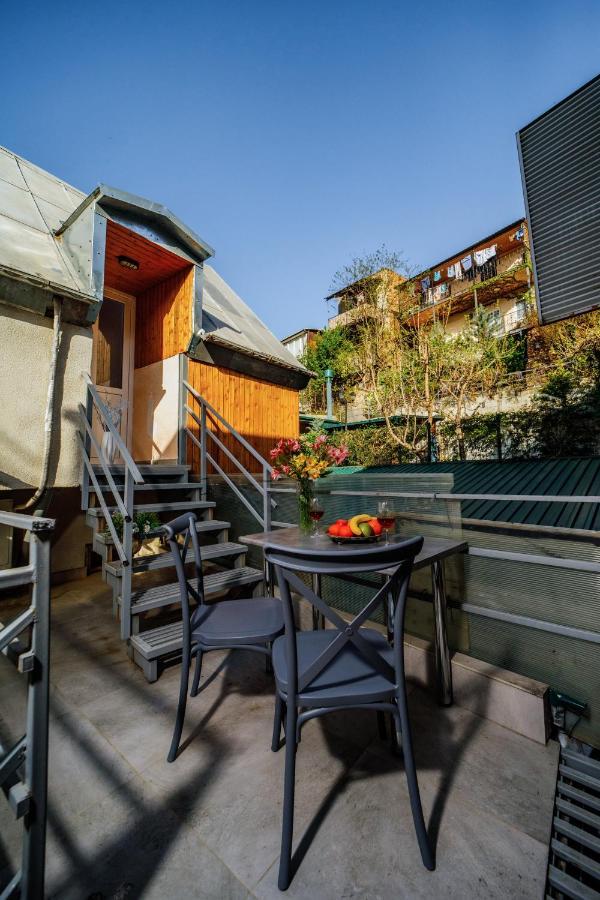 Rustaveli Apartment With Gym Тбилиси Екстериор снимка
