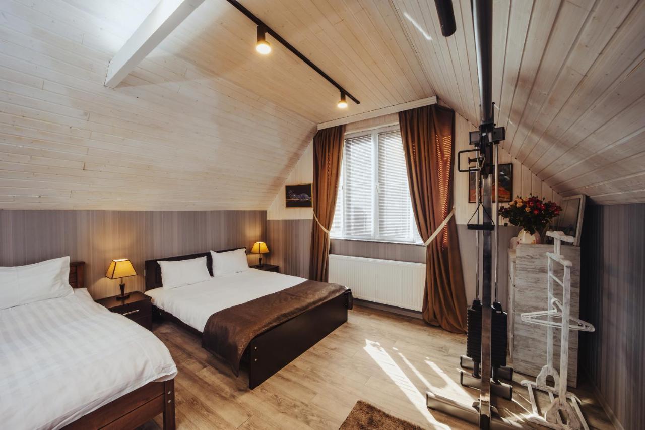 Rustaveli Apartment With Gym Тбилиси Екстериор снимка