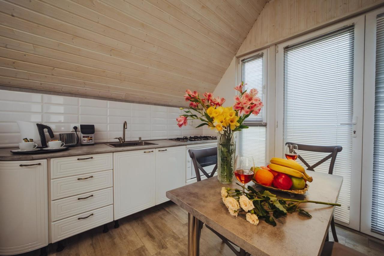 Rustaveli Apartment With Gym Тбилиси Екстериор снимка