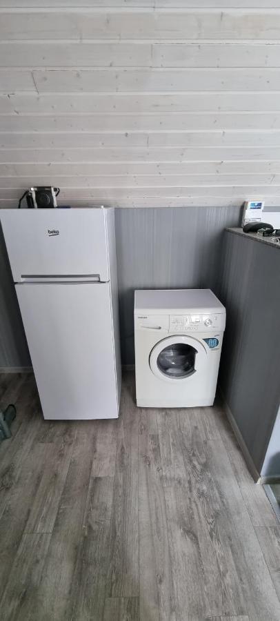 Rustaveli Apartment With Gym Тбилиси Екстериор снимка